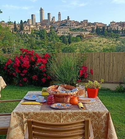 B&B Il Fienile San Gimignano Exterior foto